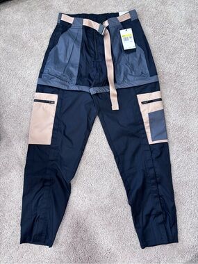 JORDAN WOMEN’S UTILITY CAPSULE PANTS